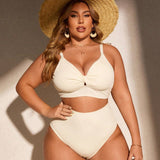 Biquíni Plus Size com Sutiã Torcido