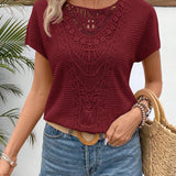 Camiseta Waffle com Ombros Caídos e Renda