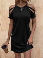 Vestido Curto Ombro a Ombro com Detalhe Vazado - La Lecce