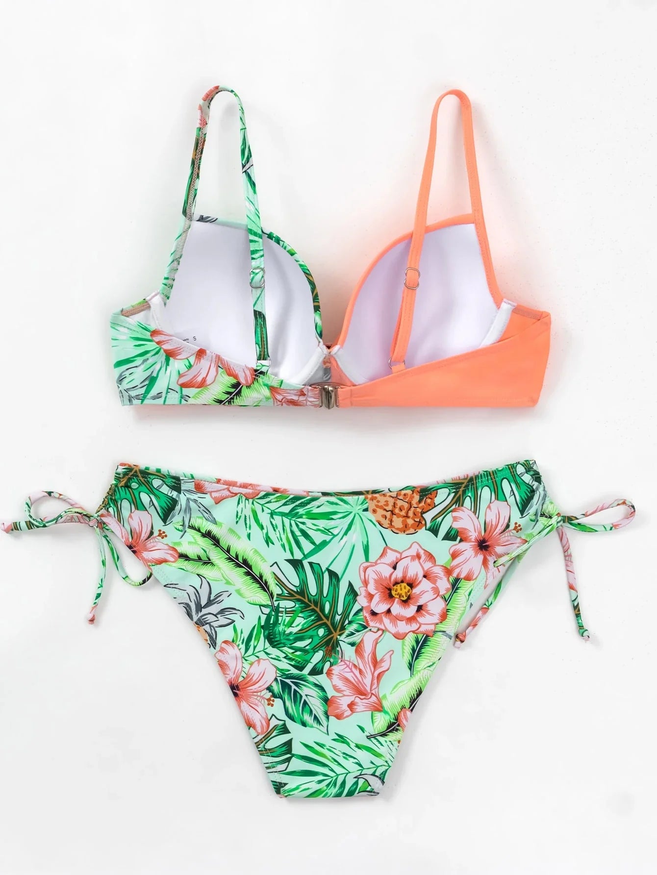 Biquíni Estampado com Alças Finas e Cintura Natural