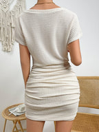 Vestido Curto de Malha Waffle com Franzido Lateral - La Lecce
