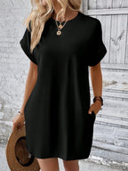 Vestido Curto Camiseta com Bolsos e Manga Morcego - La Lecce