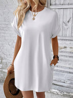 Vestido Curto Camiseta com Bolsos e Manga Morcego - La Lecce