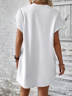 Vestido Curto Camiseta com Bolsos e Manga Morcego - La Lecce