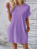 Vestido Curto Camiseta com Bolsos e Manga Morcego - La Lecce