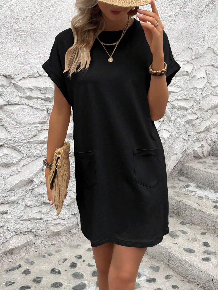 Vestido Curto Camiseta com Bolsos e Manga Morcego - La Lecce