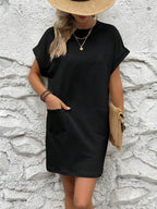 Vestido Curto Camiseta com Bolsos e Manga Morcego - La Lecce