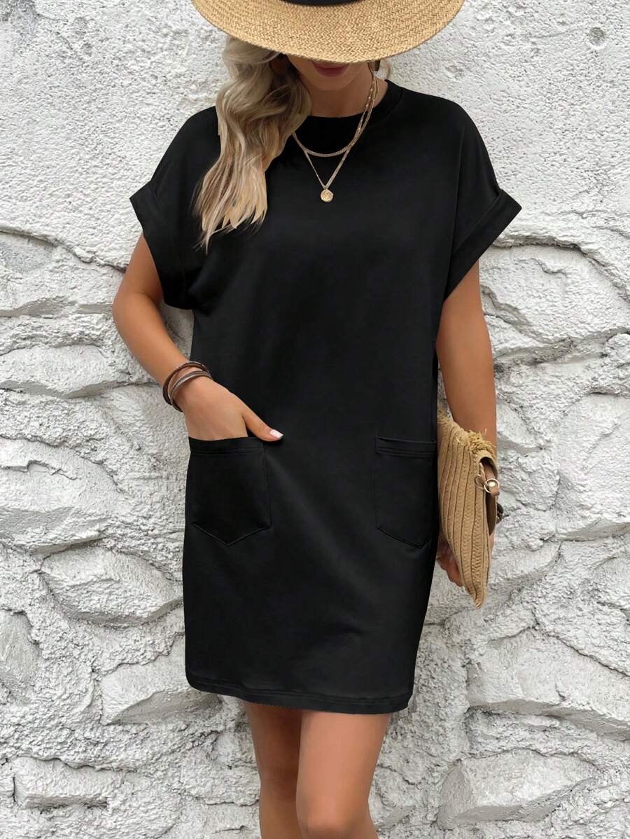 Vestido Curto Camiseta com Bolsos e Manga Morcego - La Lecce