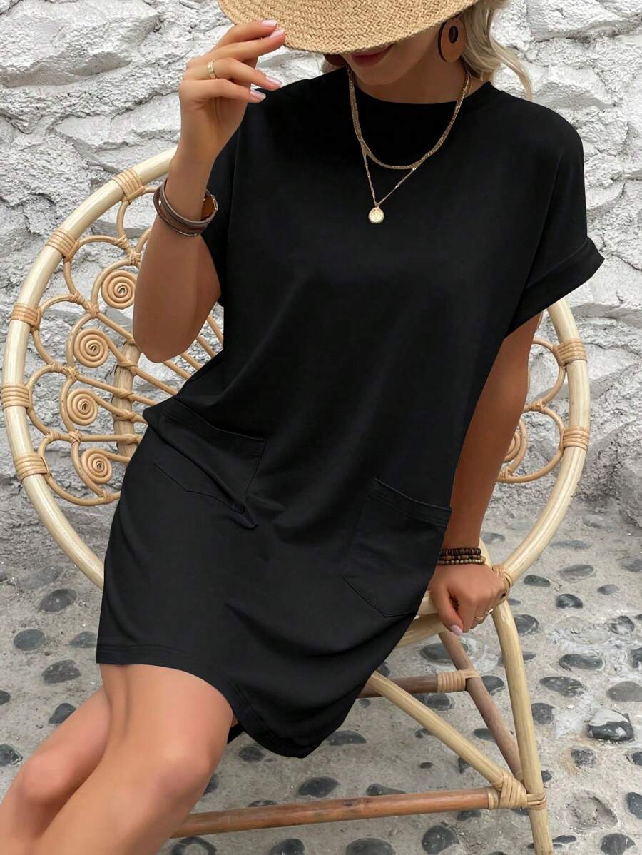 Vestido Curto Camiseta com Bolsos e Manga Morcego - La Lecce