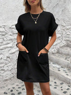 Vestido Curto Camiseta com Bolsos e Manga Morcego - La Lecce
