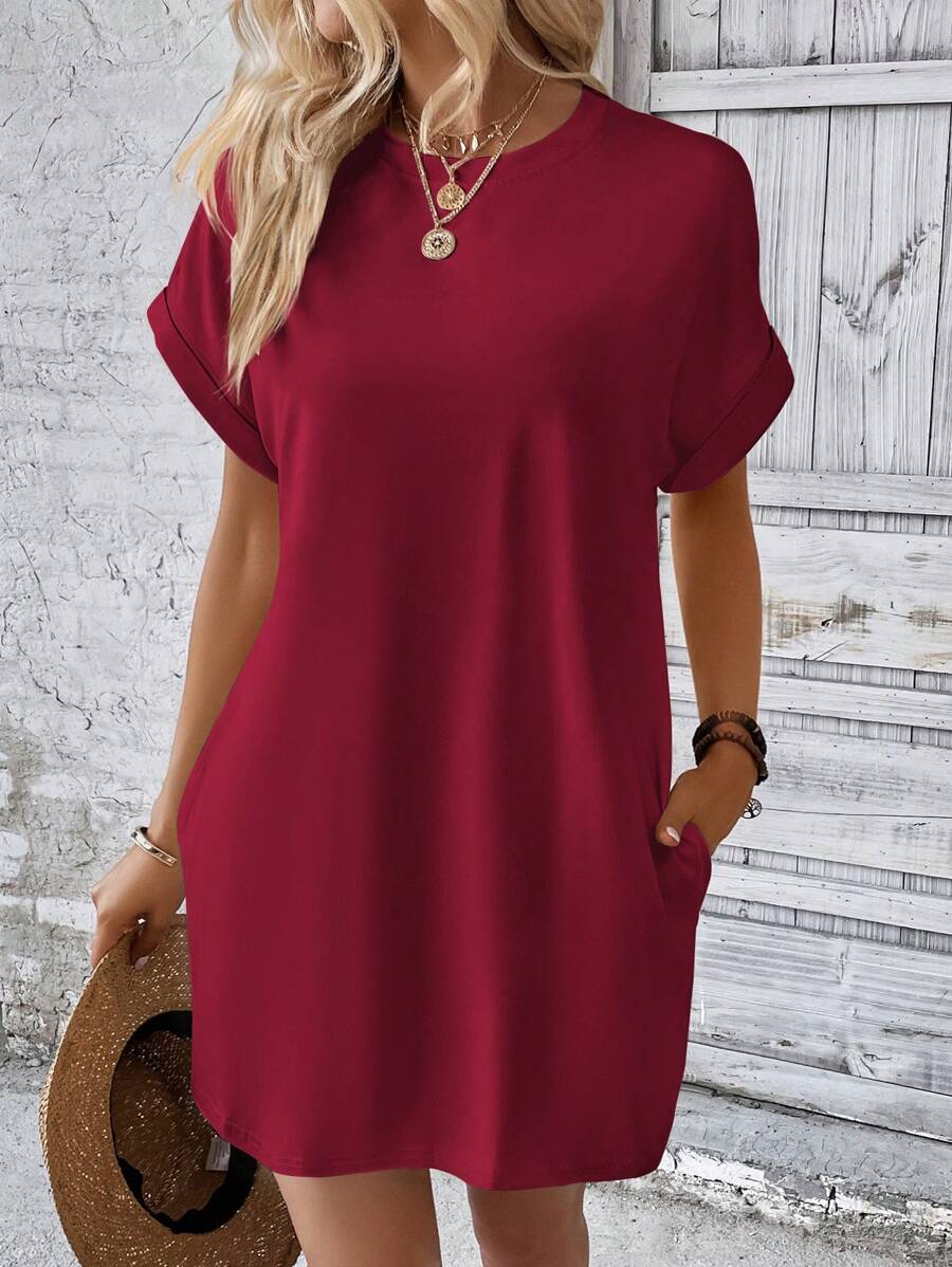 Vestido Curto Camiseta com Bolsos e Manga Morcego - La Lecce