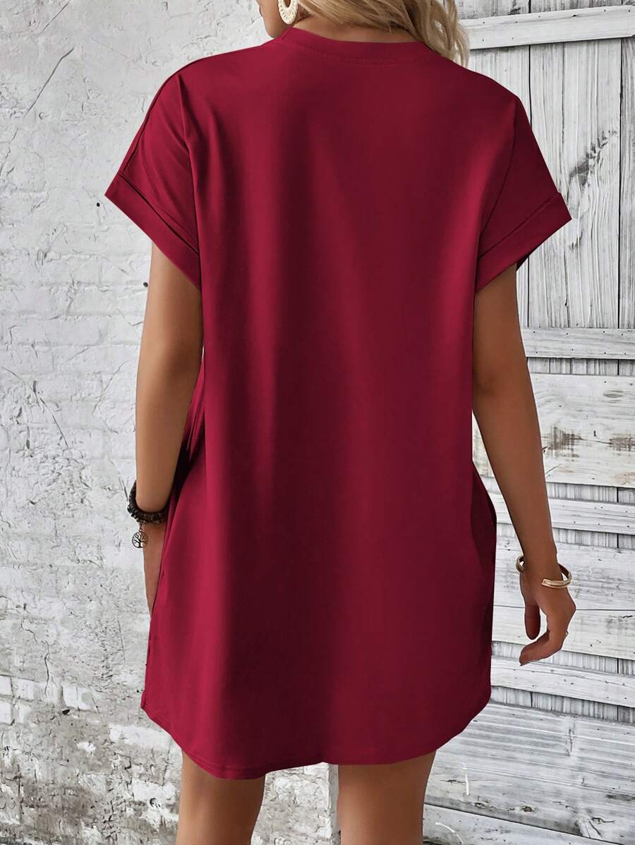 Vestido Curto Camiseta com Bolsos e Manga Morcego - La Lecce