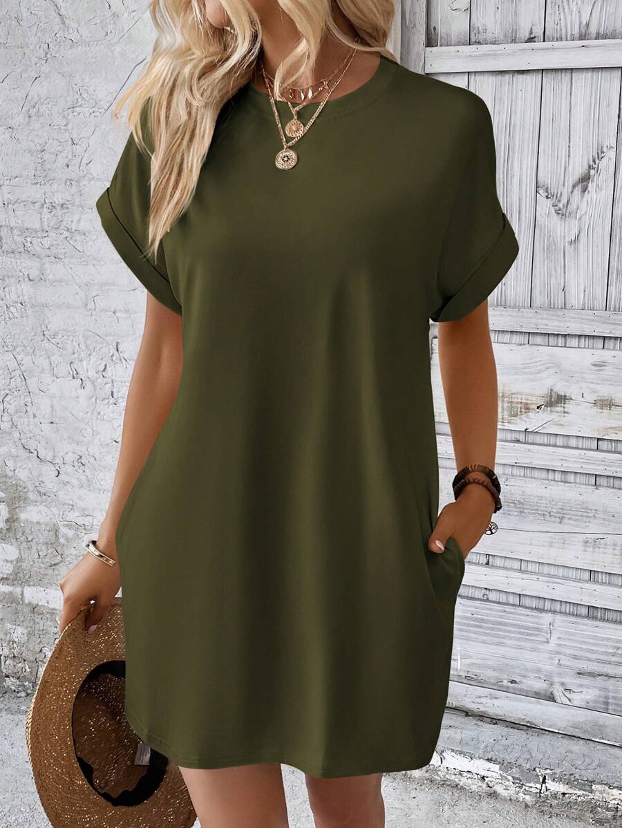 Vestido Curto Camiseta com Bolsos e Manga Morcego - La Lecce