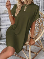 Vestido Curto Camiseta com Bolsos e Manga Morcego - La Lecce