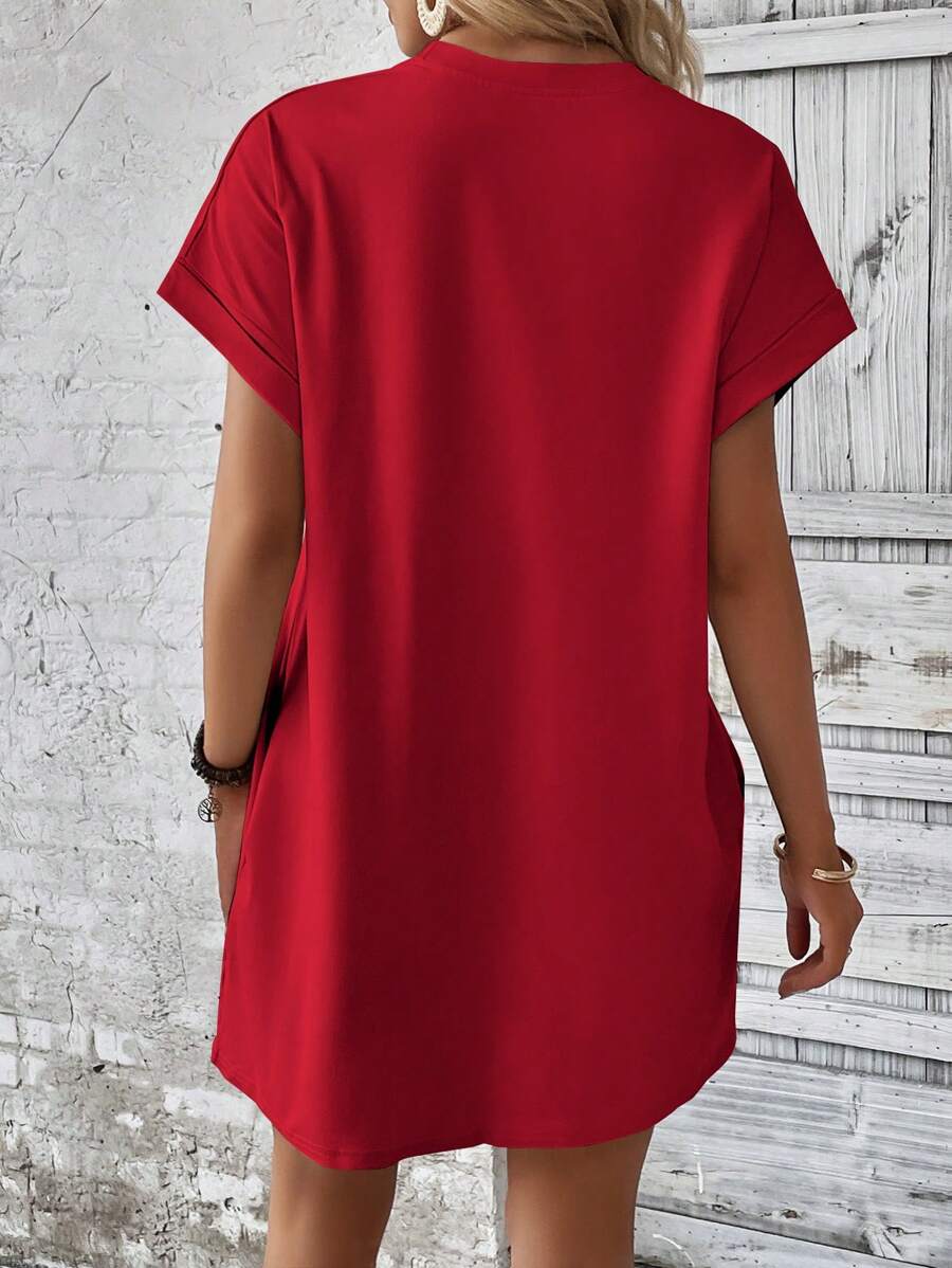 Vestido Curto Camiseta com Bolsos e Manga Morcego - La Lecce