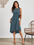 Vestido Midi Evasê com Frente Franzida e Bainha Assimétrica - La Lecce