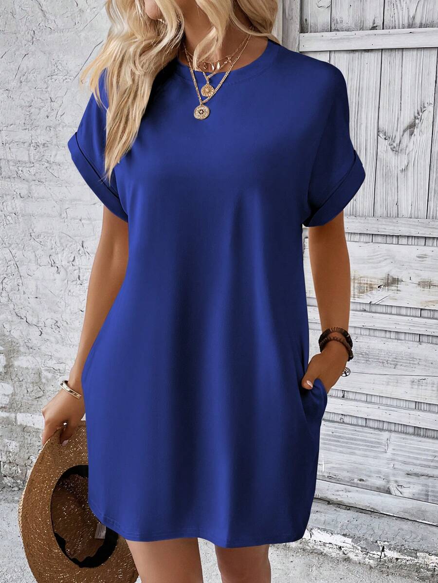 Vestido Curto Camiseta com Bolsos e Manga Morcego - La Lecce