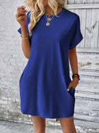 Vestido Curto Camiseta com Bolsos e Manga Morcego - La Lecce