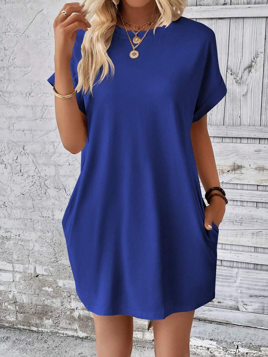 Vestido Curto Camiseta com Bolsos e Manga Morcego - La Lecce