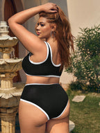Biquíni Plus Size Botões Frontais