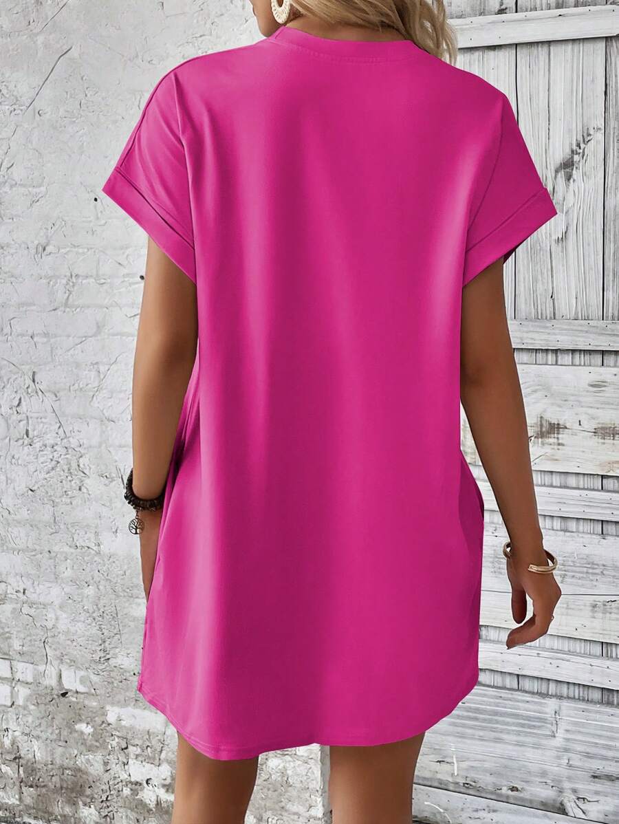 Vestido Curto Camiseta com Bolsos e Manga Morcego - La Lecce