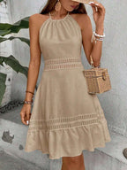 Vestido Curto Frente Única com Babado e Laço - La Lecce