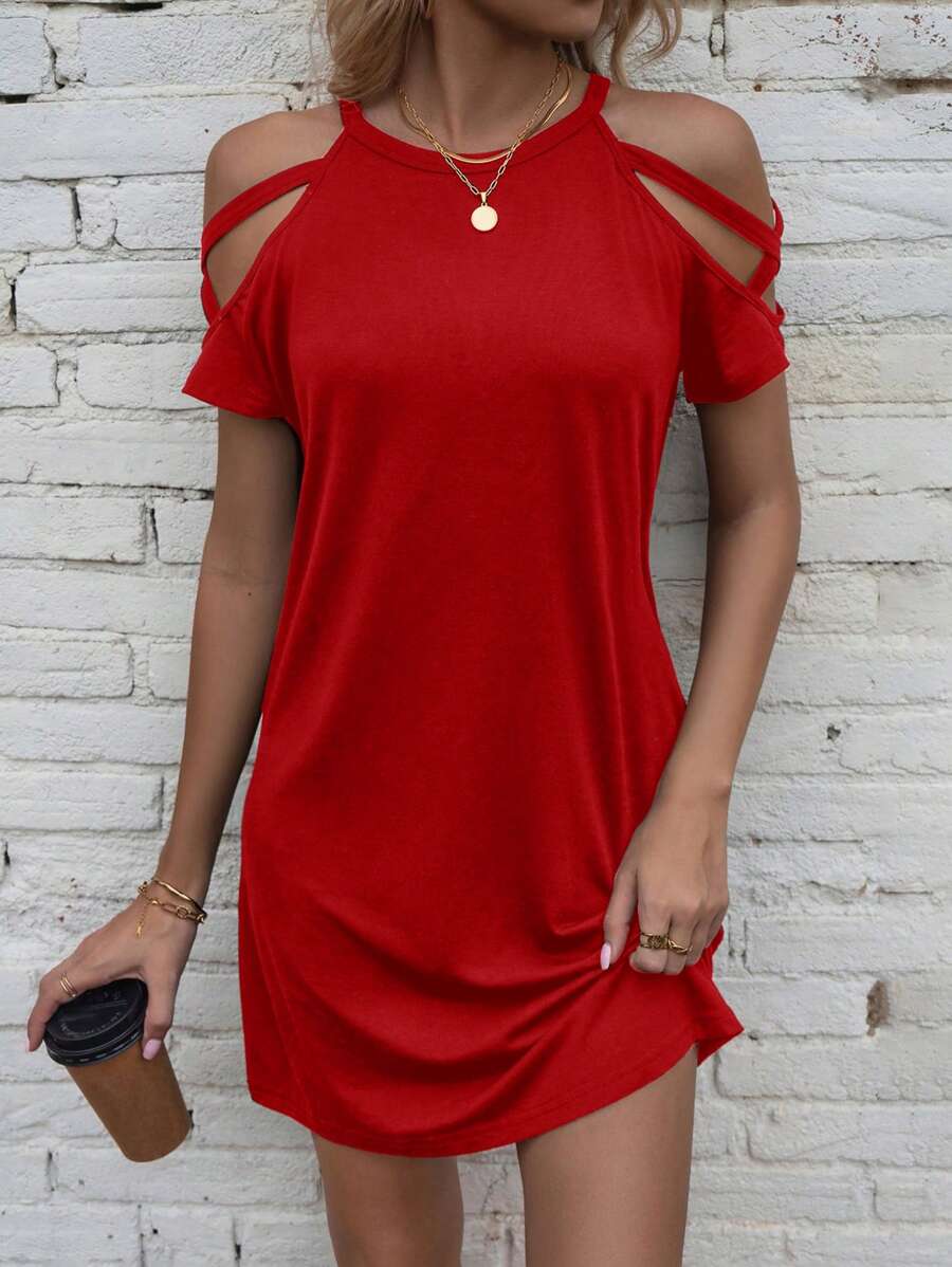 Vestido Curto Ombro a Ombro com Detalhe Vazado - La Lecce