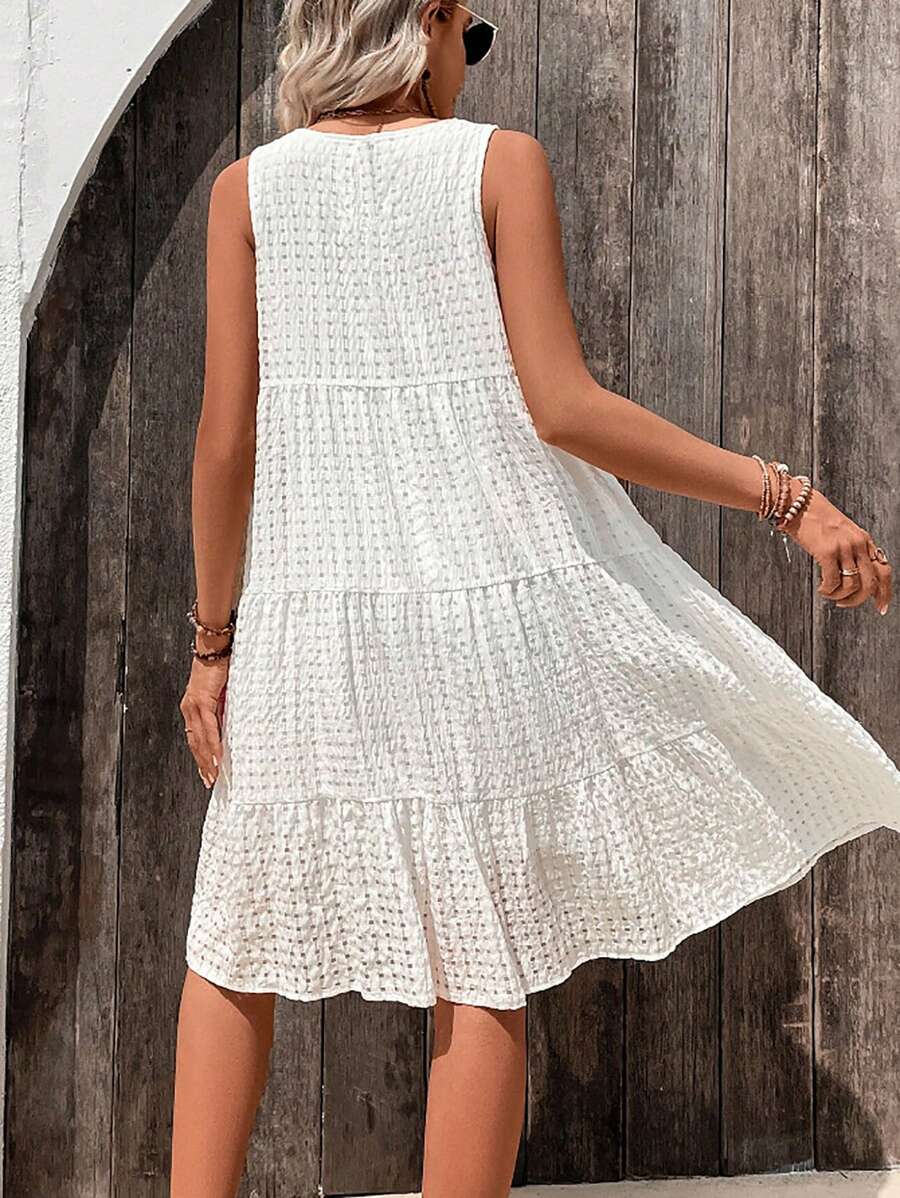 Vestido Midi Solto com Gola Redonda e Barra com Babado - La Lecce