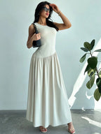 Vestido Maxi de Malha com Gola Redonda e Costas Abertas - La Lecce