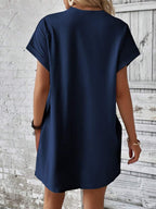 Vestido Curto Camiseta com Bolsos e Manga Morcego - La Lecce