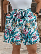 Shorts Plus Size com Cinto