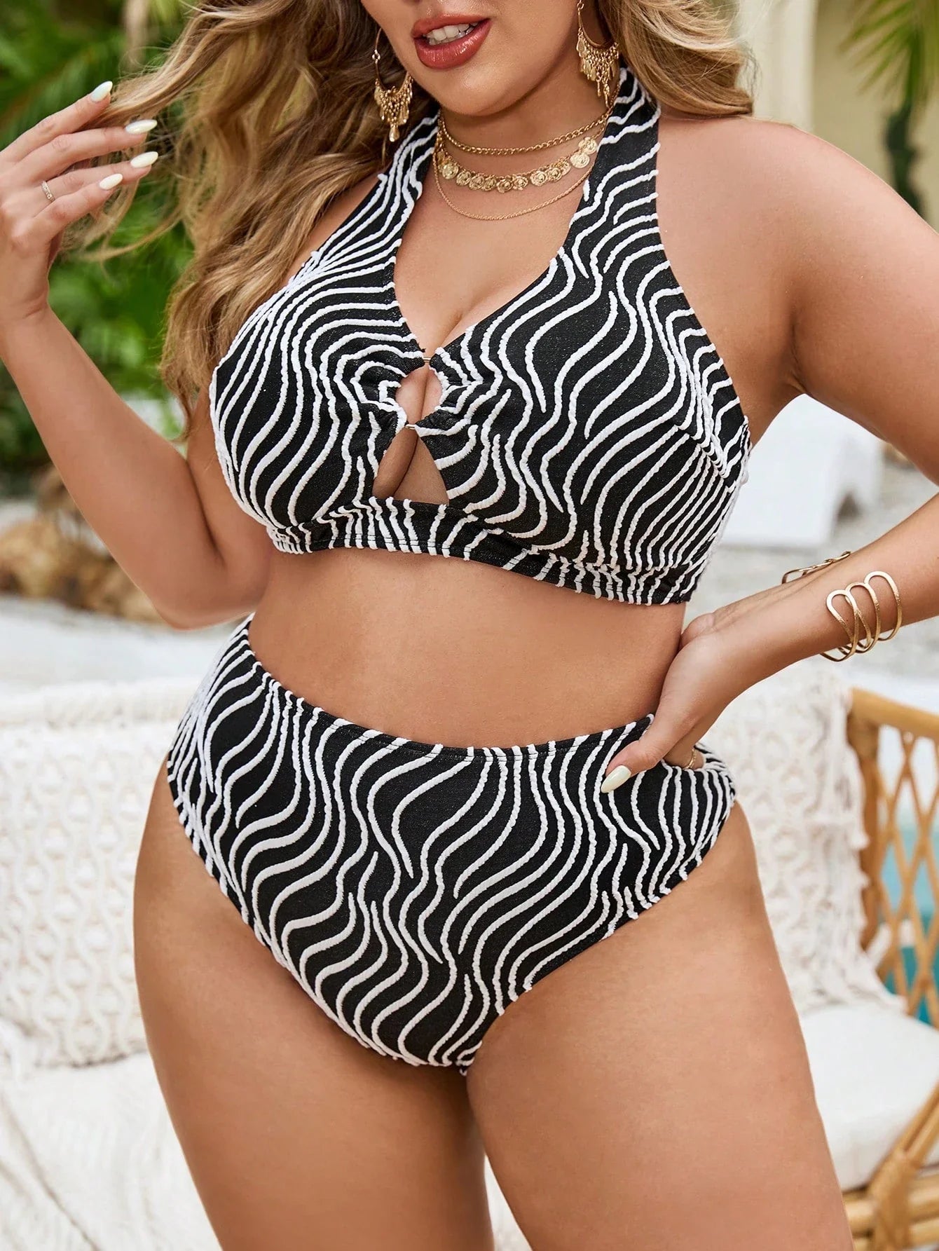 Biquíni Plus Size Zebrado com Anel