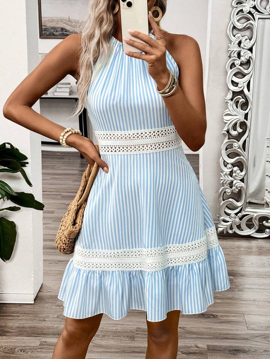 Vestido Curto Frente Única com Babado e Laço - La Lecce
