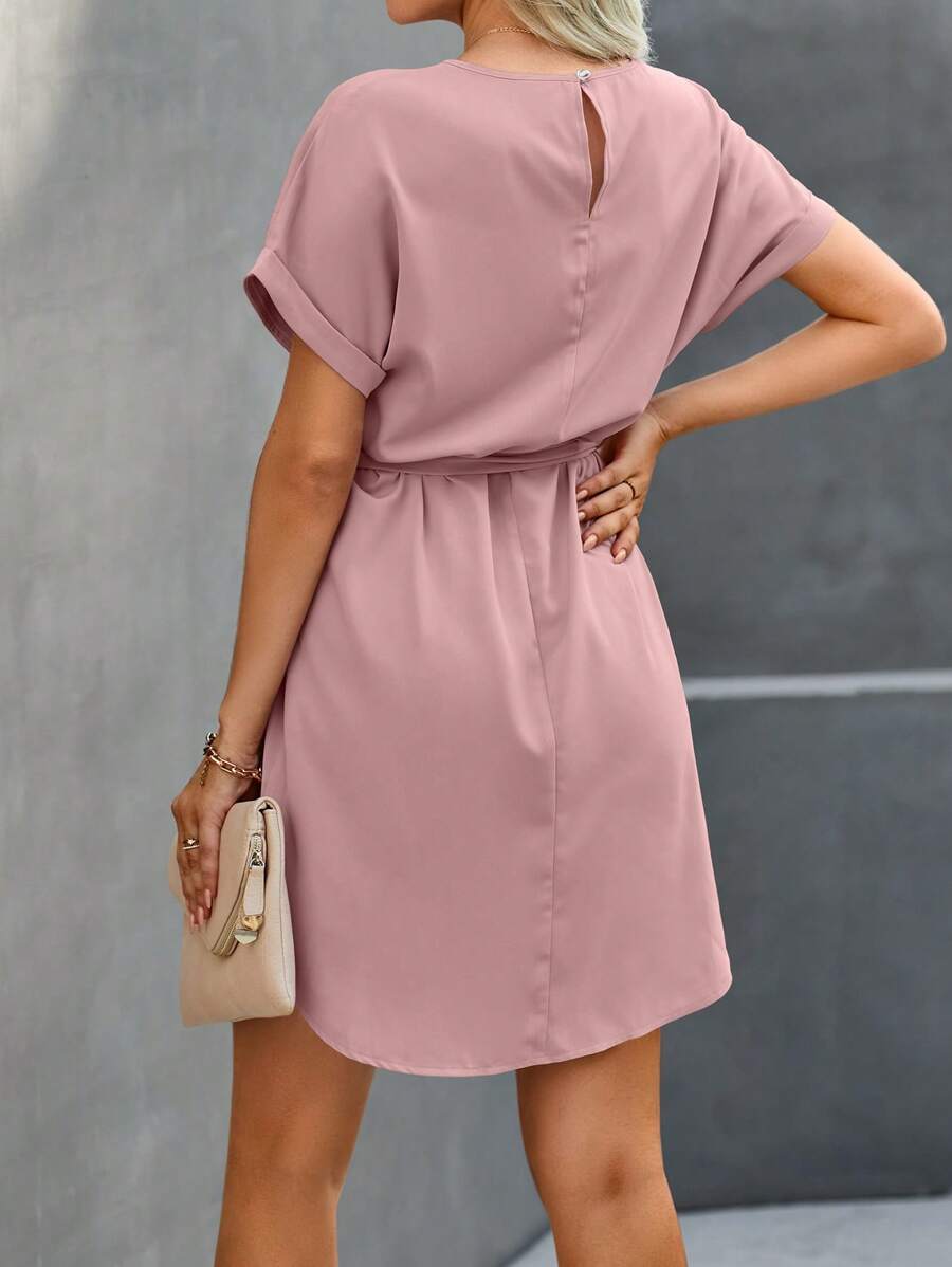 Vestido Curto Túnica com Cinto e Bolsos - La Lecce