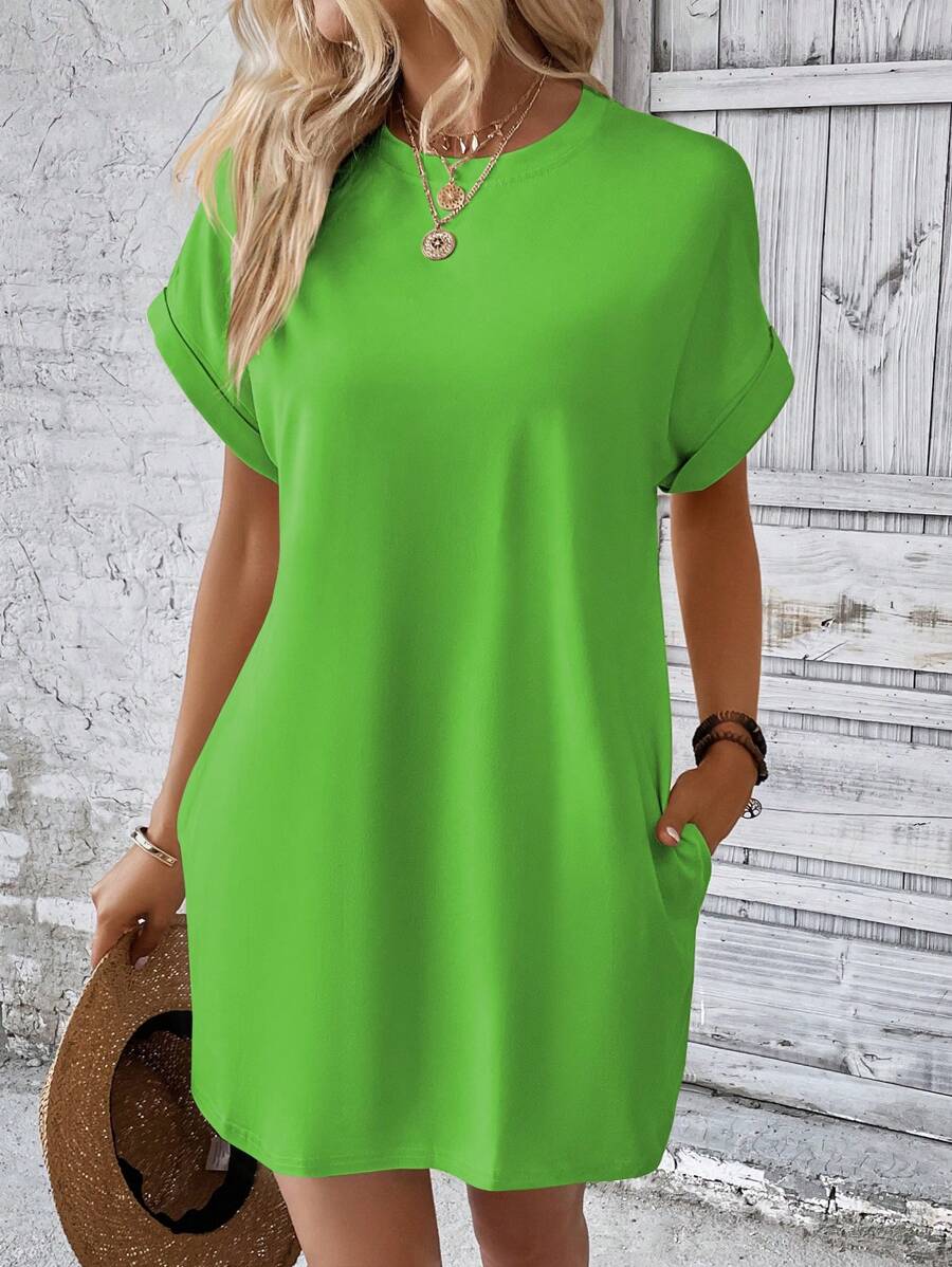 Vestido Curto Camiseta com Bolsos e Manga Morcego - La Lecce