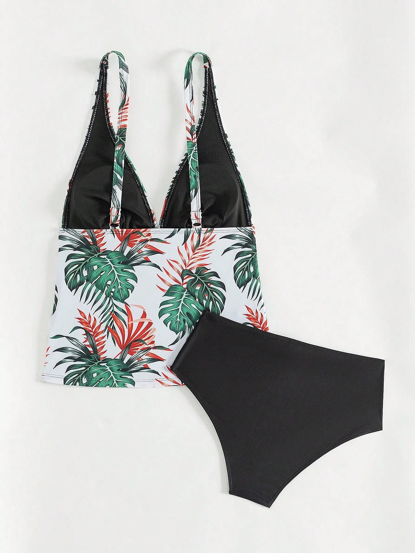 Tankini com Decote V e Costas Abertas