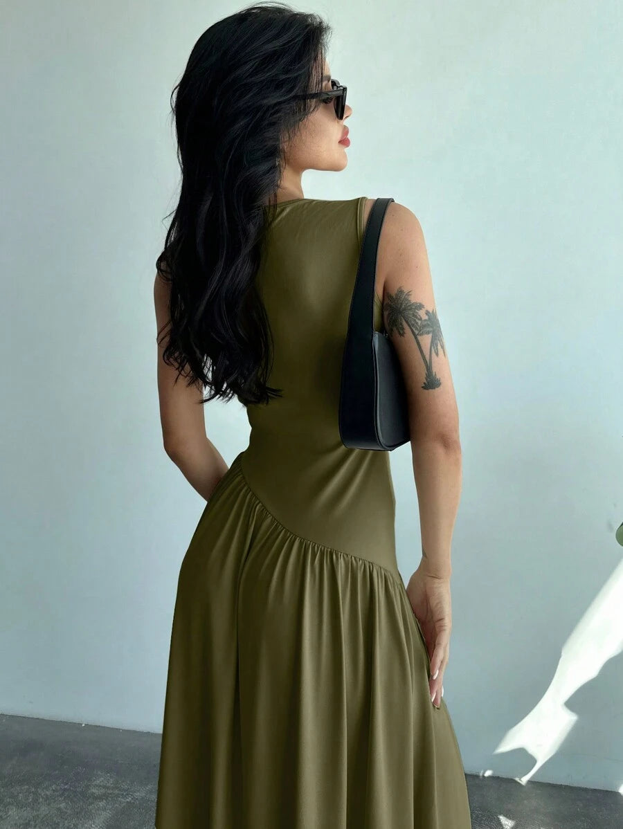 Vestido Maxi de Malha com Gola Redonda e Costas Abertas - La Lecce