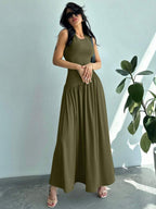 Vestido Maxi de Malha com Gola Redonda e Costas Abertas - La Lecce