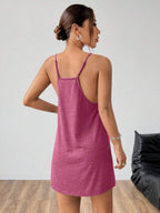 Vestido Curto de Alças Finas com Bolsos e Costas Abertas - La Lecce