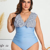 Maiô Plus Size Plissado com Zíper