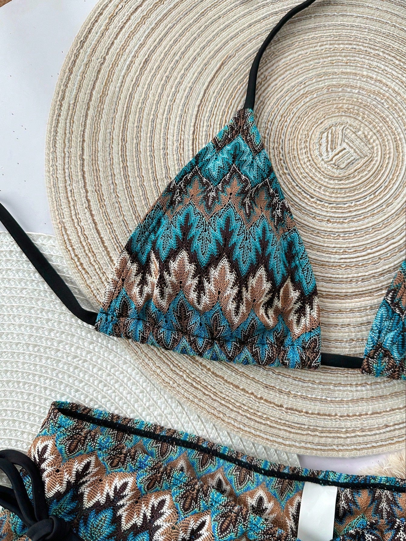 Conjunto de Biquíni Frente-Única com Tie Back 3 Peças