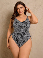 Maiô Plus Size Zebrado com Nó Lateral