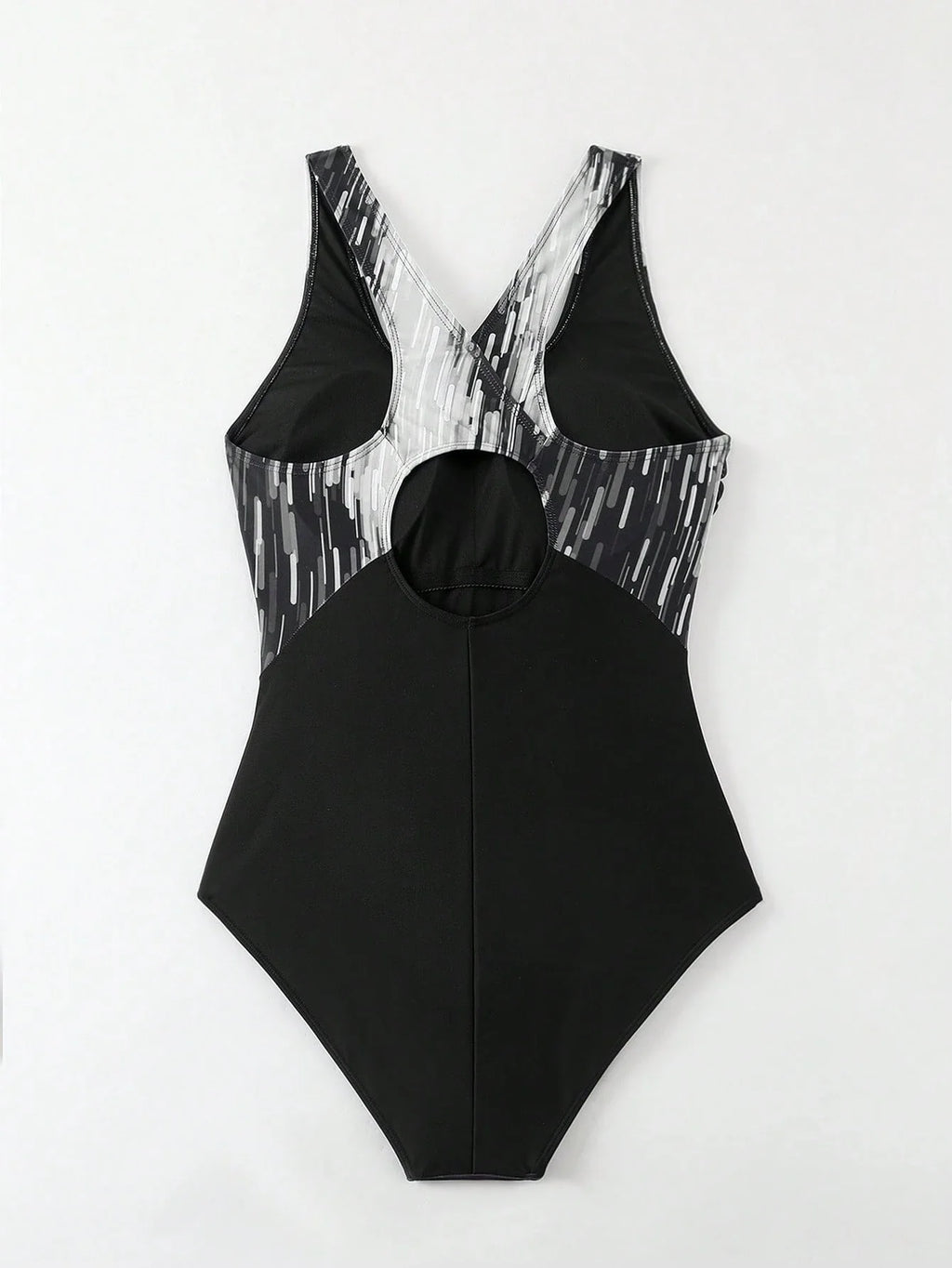 Maiô Plus Size Decote U Esportivo