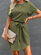 Vestido Curto Túnica com Cinto e Bolsos - La Lecce