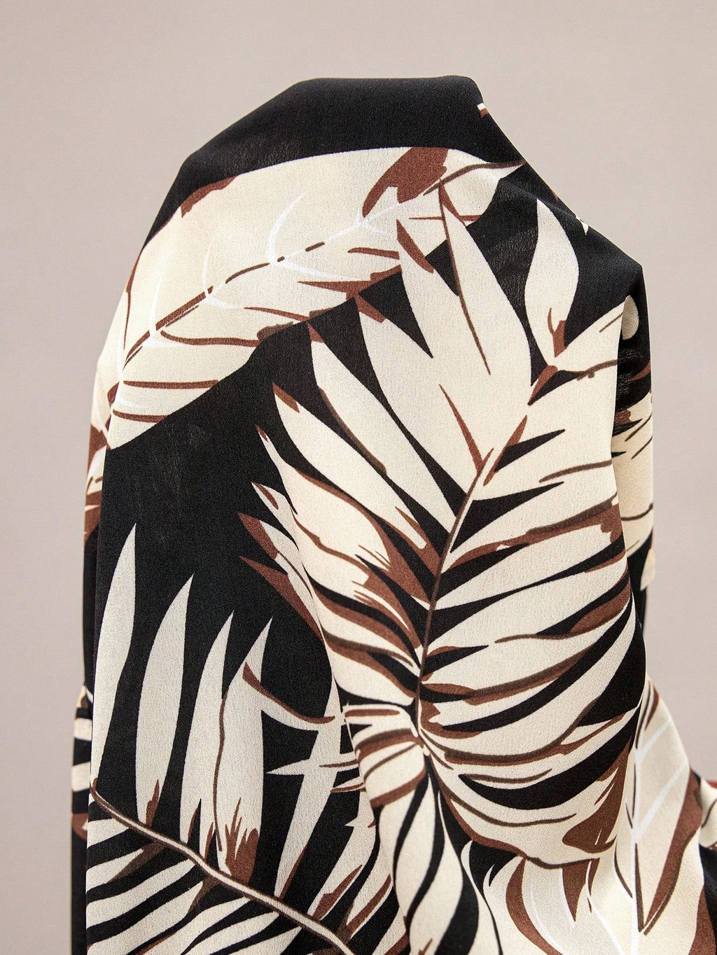 Shorts Plus Size com Cinto