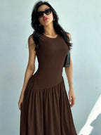 Vestido Maxi de Malha com Gola Redonda e Costas Abertas - La Lecce