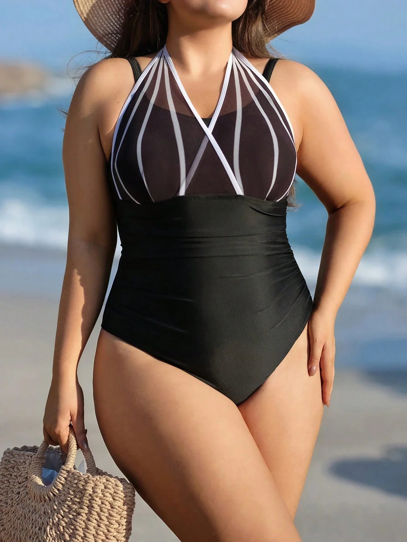Maiô Plus Size Frente Única Listrado