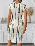 Vestido Midi Justo com Detalhe Torcido e Botões - La Lecce