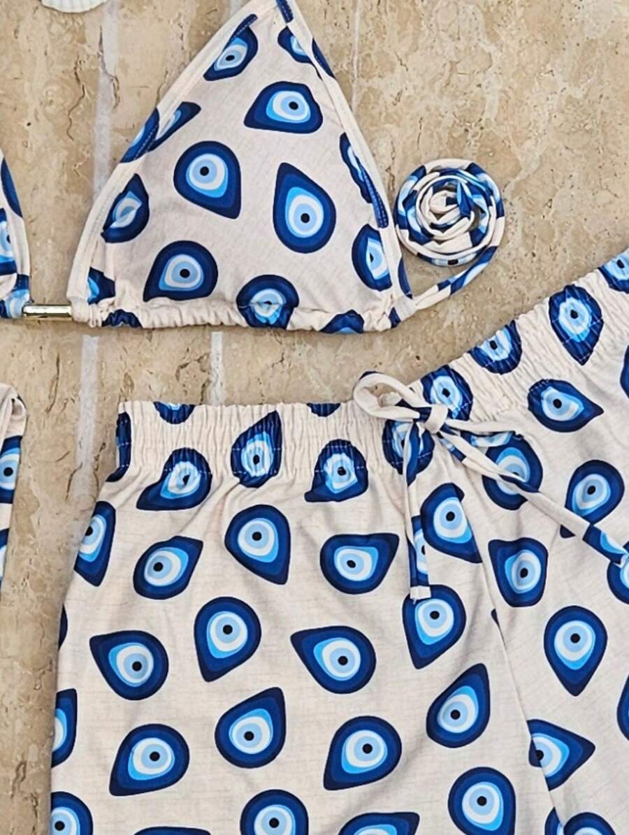 Conjunto de Biquíni 3 Peças com Estampa Tropical e Shorts