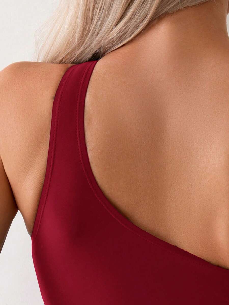 Maiô Infinity Cut One Shoulder